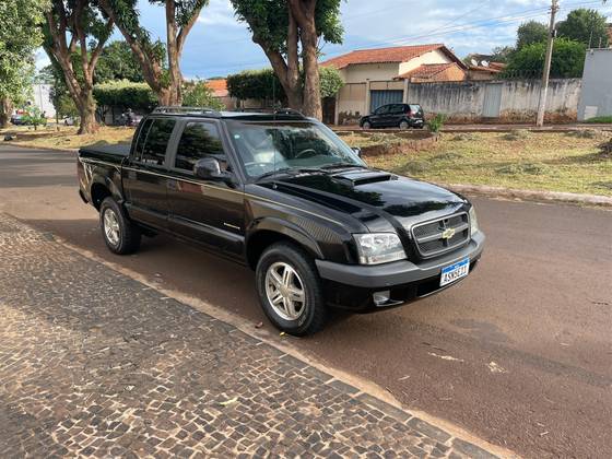 CHEVROLET S10 2.8 EXECUTIVE 4X2 CD 12V TURBO ELECTRONIC INTERCOOLER DIESEL 4P MANUAL